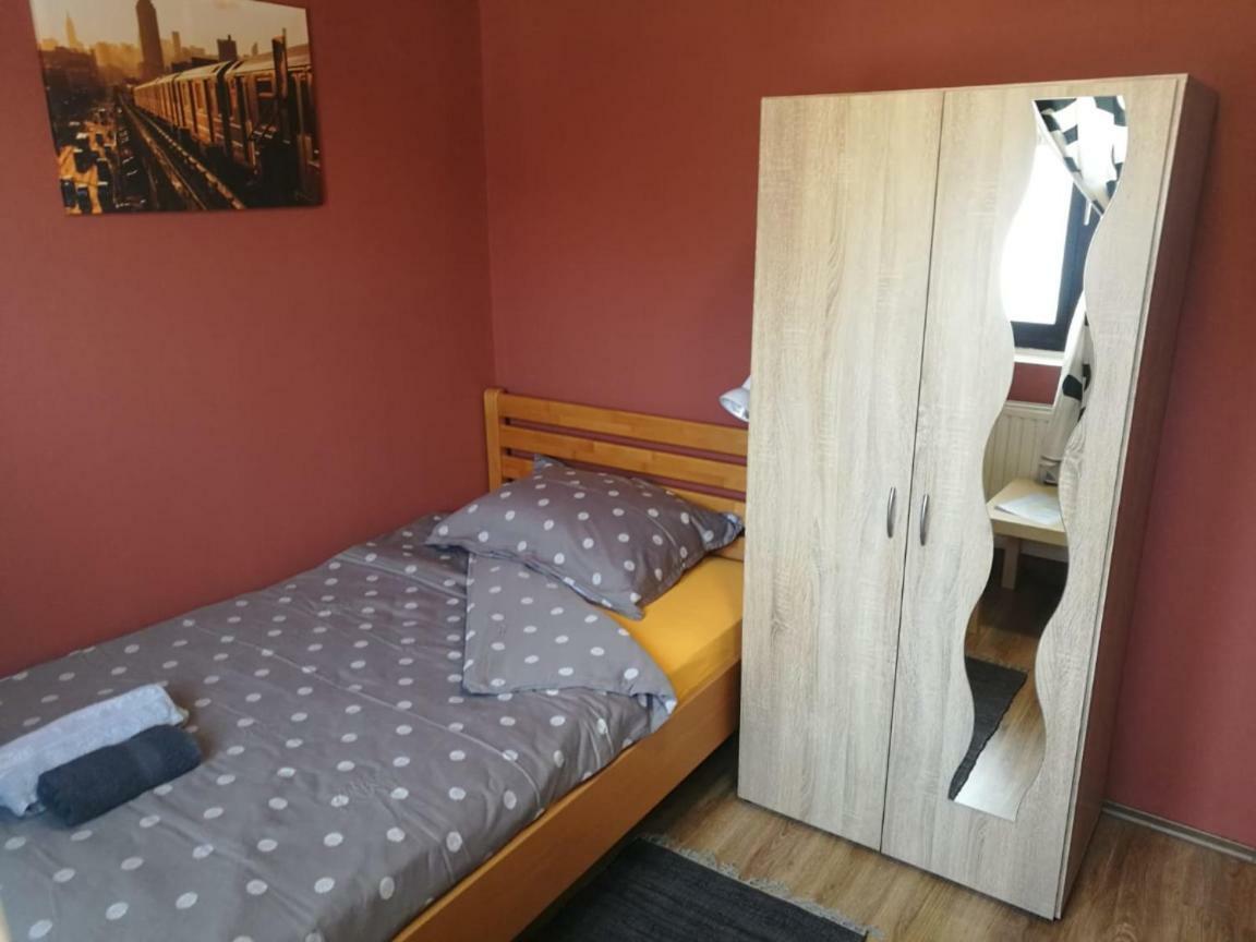 City Break Rooms ซาเกร็บ ภายนอก รูปภาพ