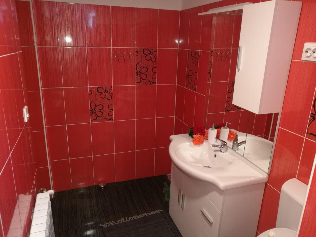 City Break Rooms ซาเกร็บ ภายนอก รูปภาพ